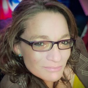 Meet your Posher, Brandy